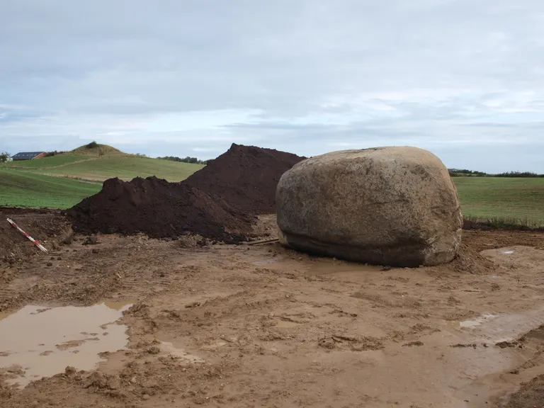 Hundborgstenen flyttes