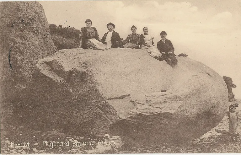 Postkort fra 1909 af Puggaard Stenen