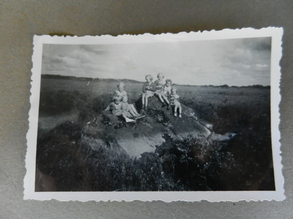 Gammelt billede af Døvlingstenen