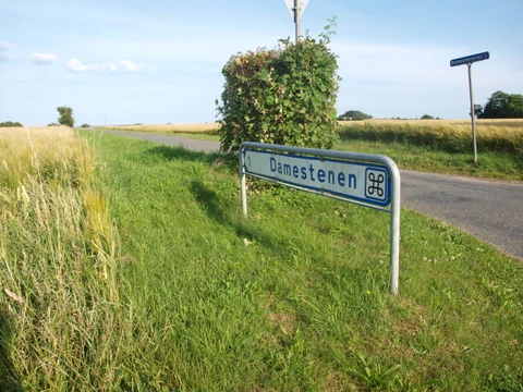 Skilt til Dammestenen