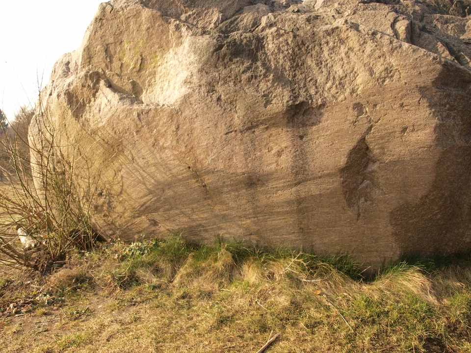 Hvissingestenen tæt på