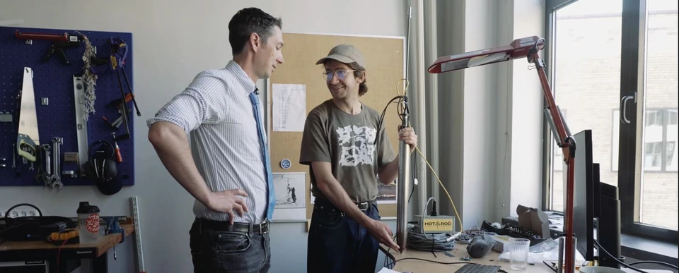 Two men at a GEUS workshop