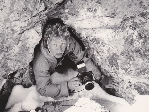 Udforskning af drypsten i grønlandske huler 1977