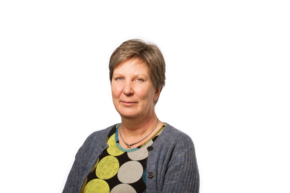 Portræt af Nina Skaarup fra livet og op.