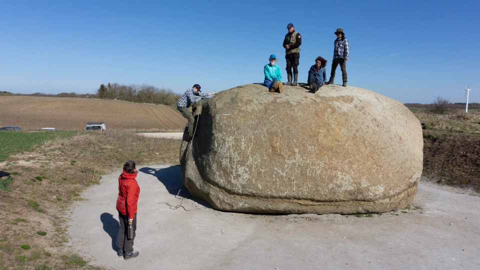 GEUS besøger Hundborgstenen