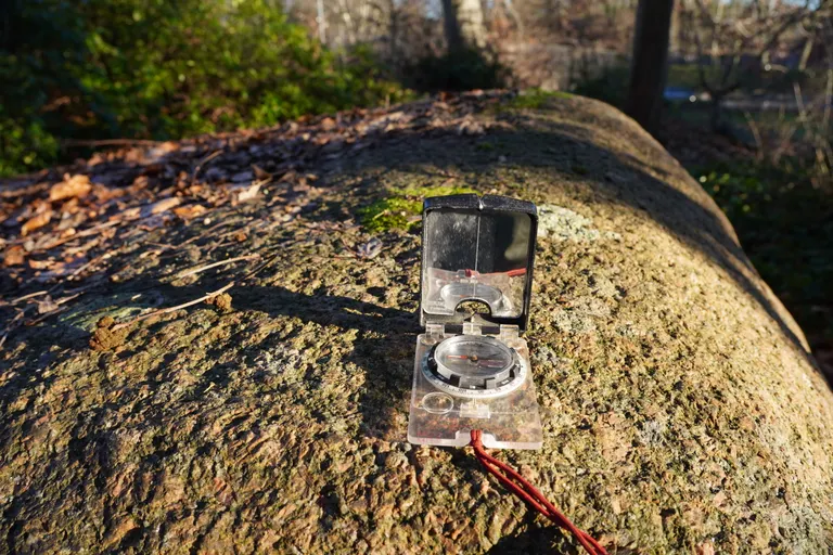 Kompas på Dalumstenen