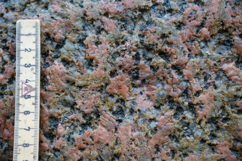 Dalumstenens bjergarter