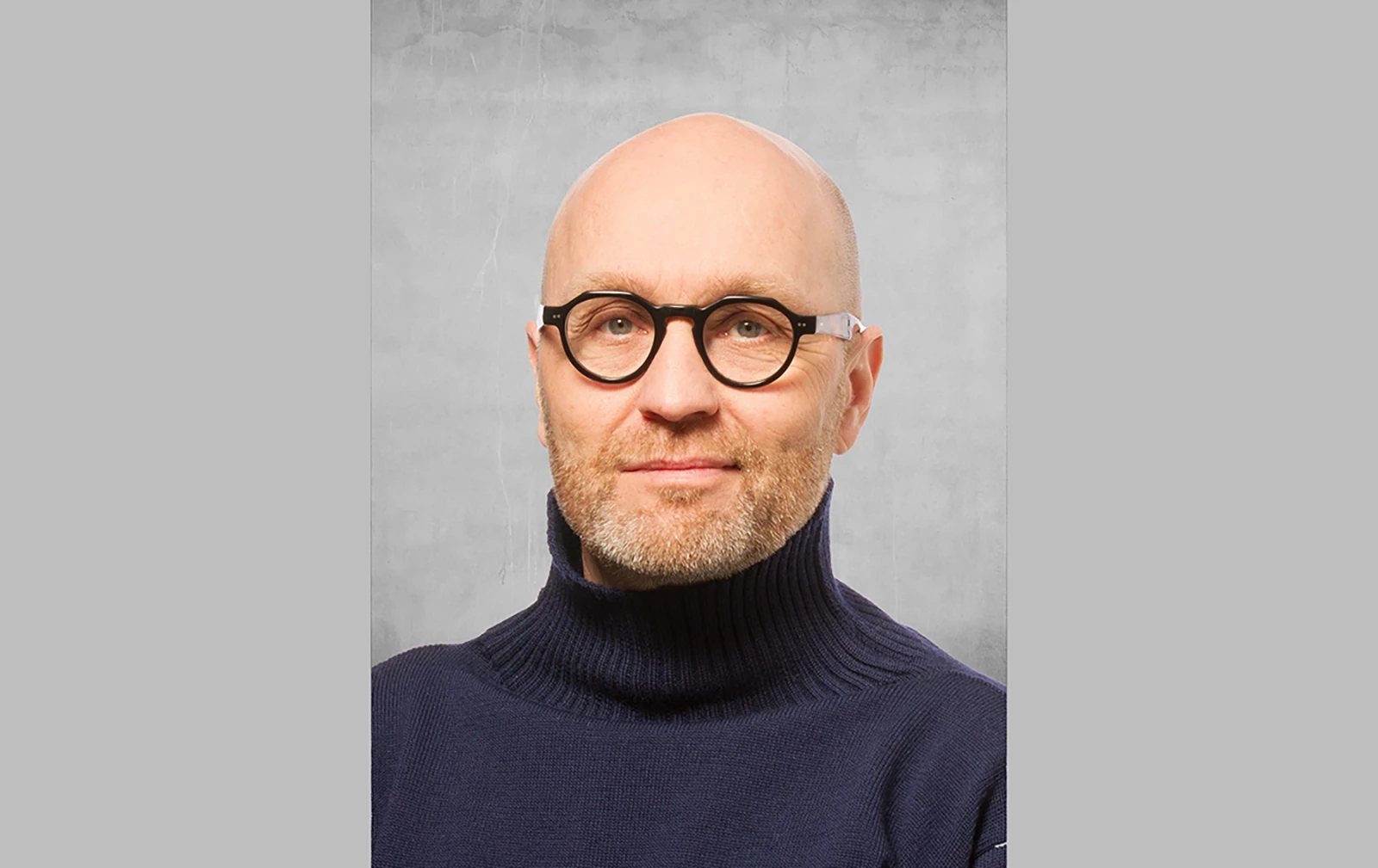 Er portrætbillede af Claus Kjøller