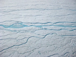 Meltwater rivers