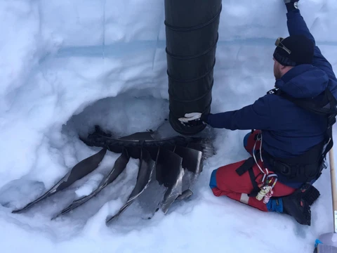 melting out the fan hub