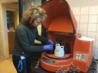 Pulverisette 5" from Fritsch