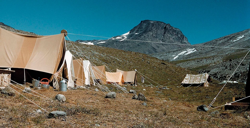 GGU'd feltlejr ved Kvanefjeld i Sydgrønland.