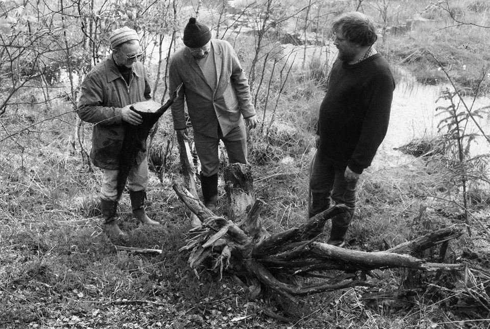 Billede af Svend Andersen og Henner Bahnson (tv) samt daværende DGU direktør Hans Henrik Scheibel Nielsen