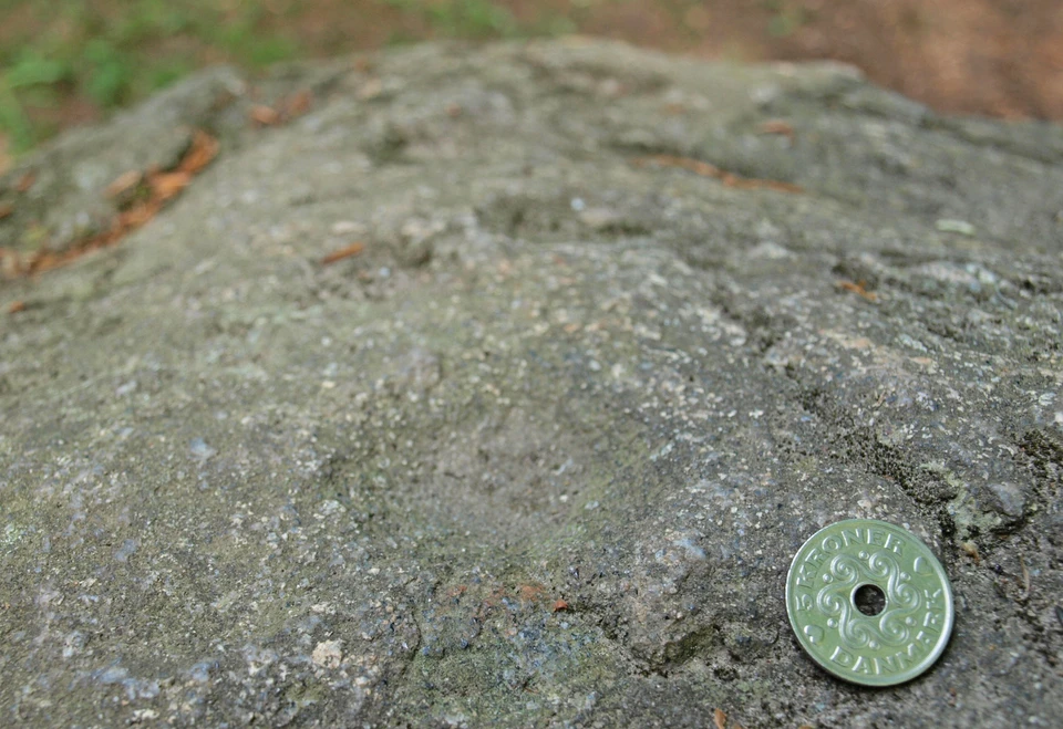 Skåltegn på Myrestenen