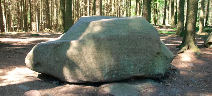 Rokkesten Almindingen