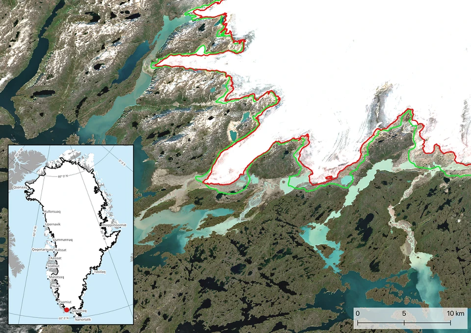 Isens kant i et lille udsnit af det nye 2022-kort (rød linje) og isens kant i samme område i 1980'erne (grøn linje). (Kort: GEUS)