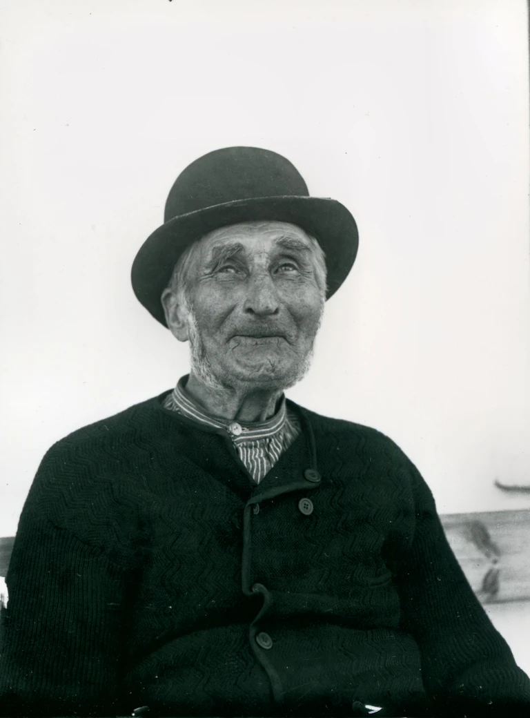 Fisker Frederik Petersen fra Gilleleje overleverede historien om fiskernes kamp fra 1823 til Købmand Carl Nees inden sin død i 1931.