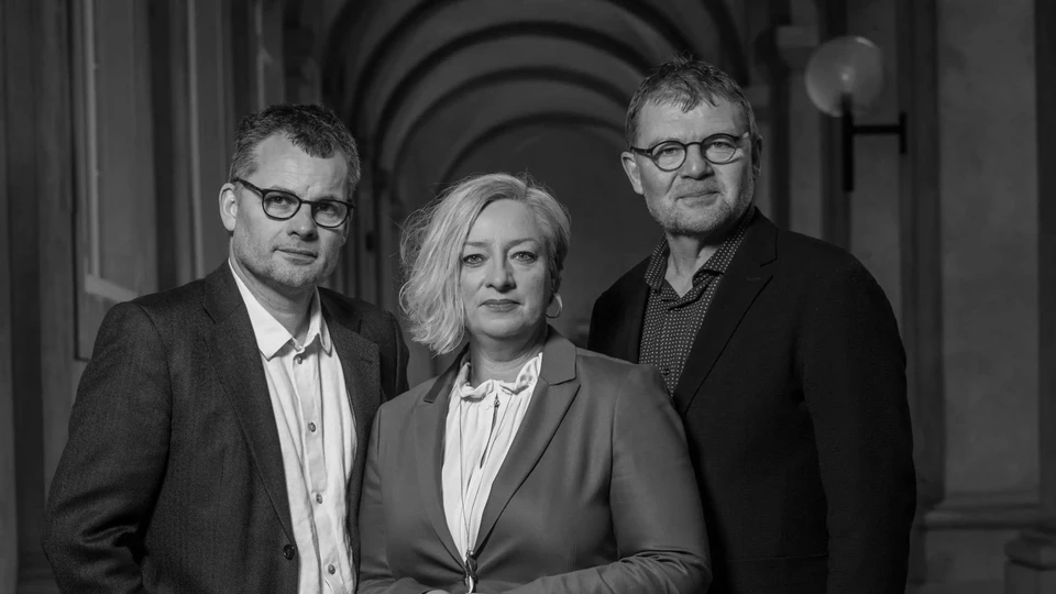 Styregruppen består af Peter Bendix Petersen, Friskolerne, Lisbeth Trinskjær, Højskolerne og Torben Vind Rasmussen, Efterskolerne