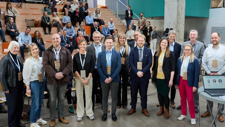 Underskrifterne på den fælles hensigtserklæring blev sat på konferencen og markedsdialogen 'JORDNÆR INNOVATION - sammen om mindre råstofforbrug' den 27. marts på Musicon i Roskilde. Foto: Rasmus Lind