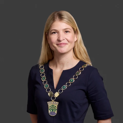 Christina Krzyrosiak Hansen med borgmesterkæde