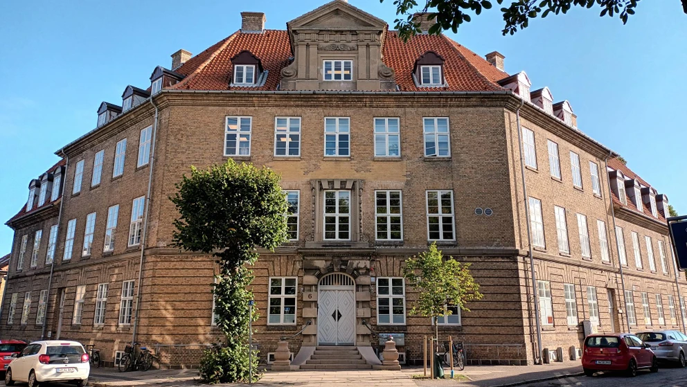 Indgangsparti til Multihuset