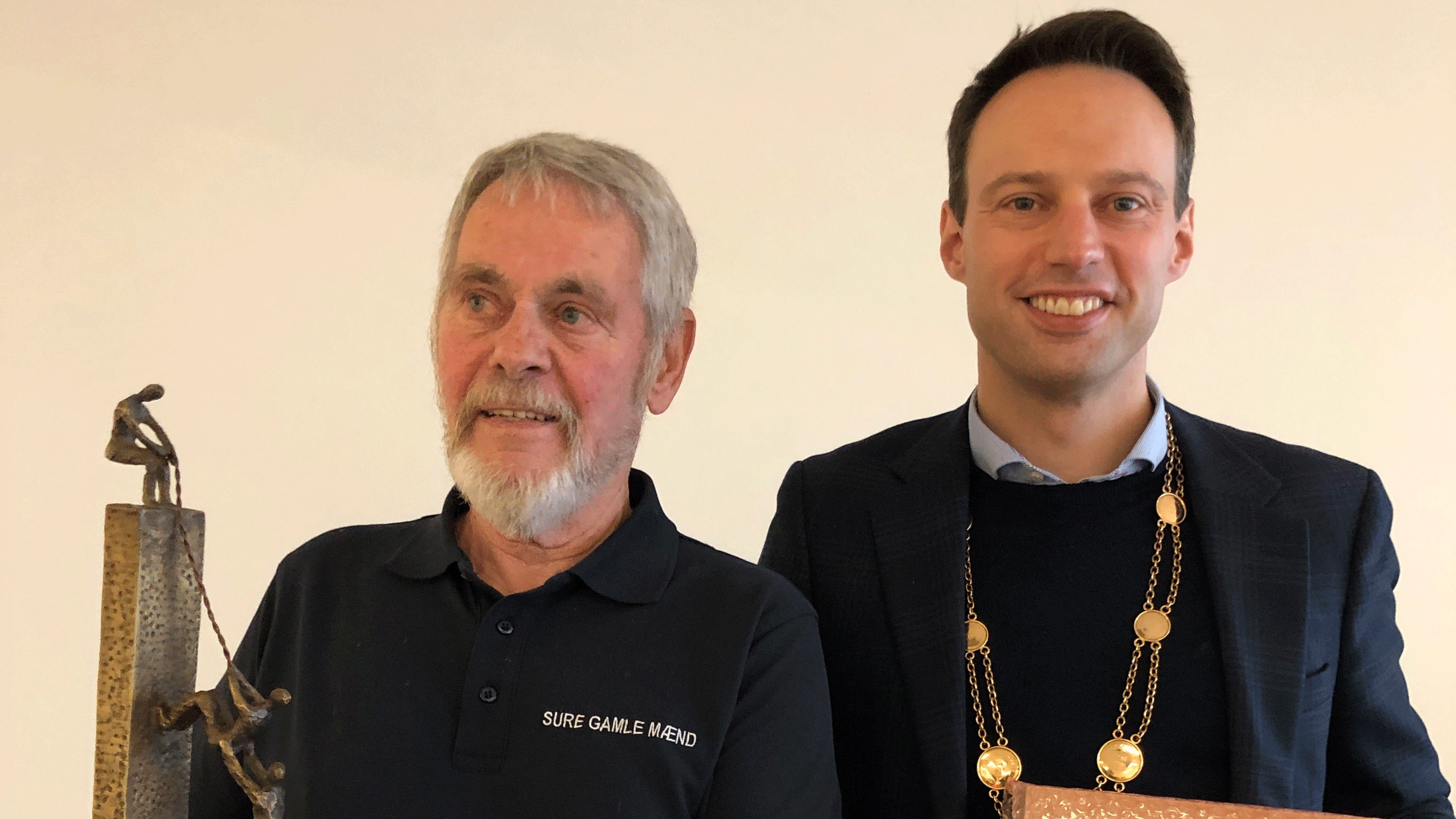 Prismodtager Preben Knak og borgmester Anders Wolf Andresen