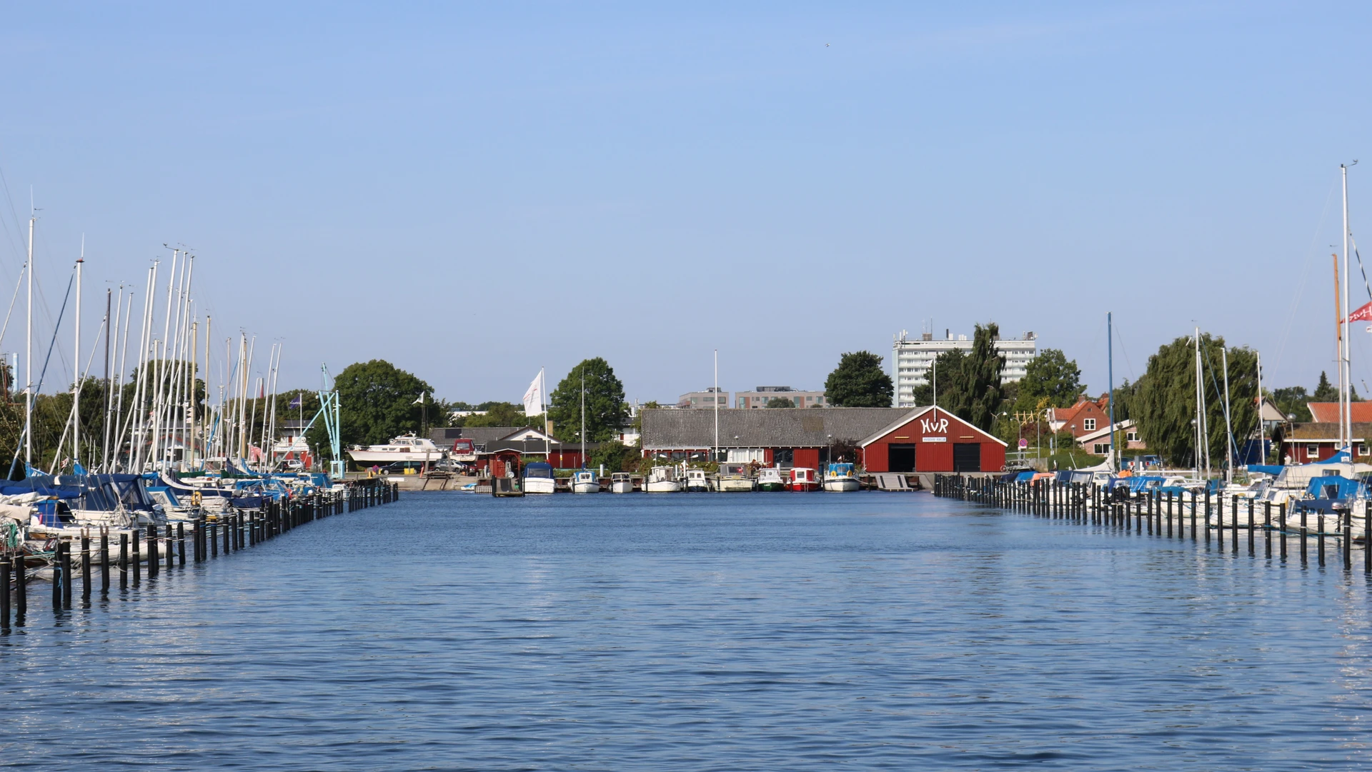 Hvidovre Havn set fra vandsiden