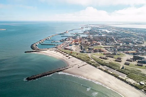 Luftfoto af Thyborøn