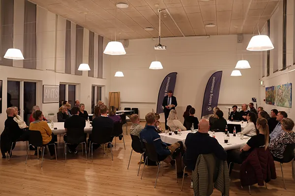 Forsamling til møde