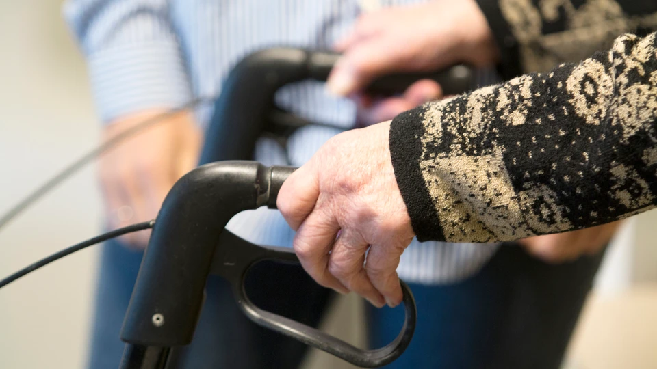 Ældre med rollator