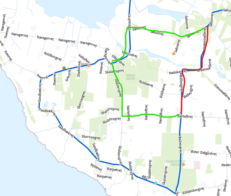 kort over rute 482 – bussen kører ikke hvor der er markeret med rødt, men kører i stedet hvor der er markeret med grønt.