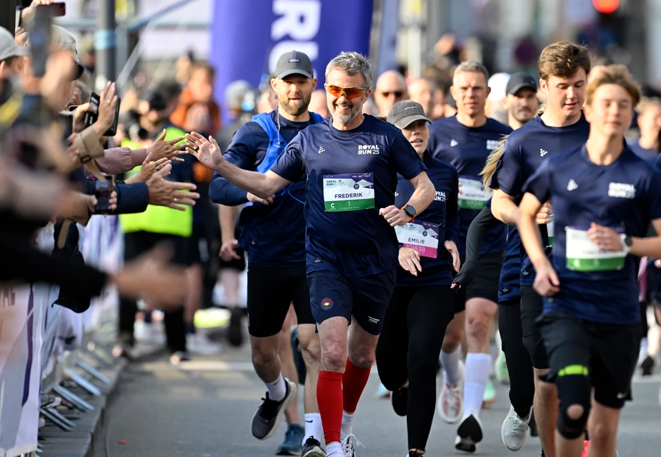 Kongen løber Royal Run i 2025