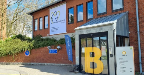 Indgangen til Frivilligcenter Odder