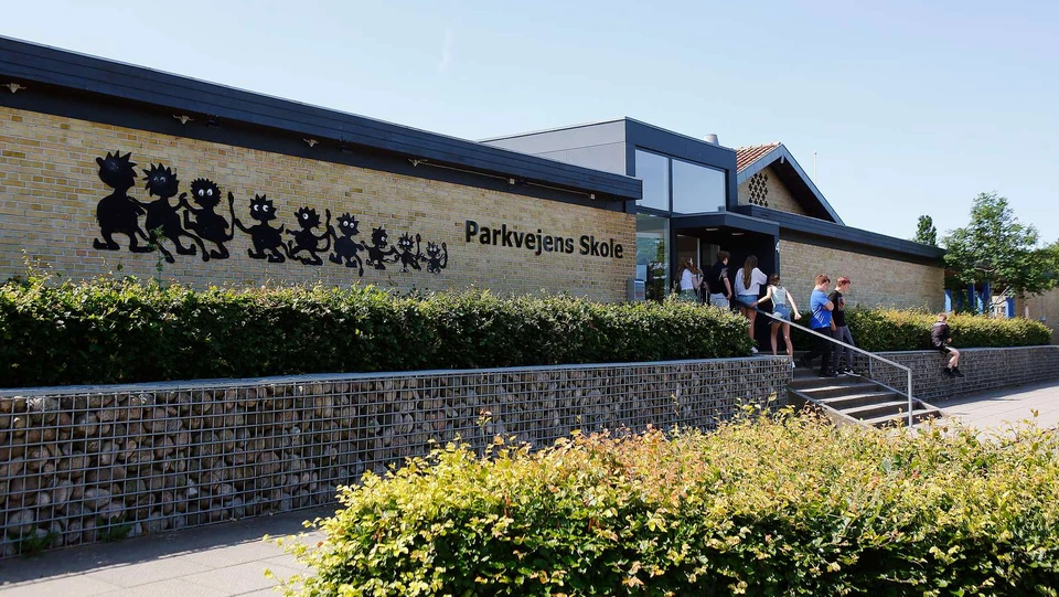 Billede af parkvejens skole