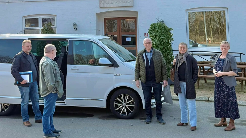 Borgmester Lone Jakobi på besøg i Ørting