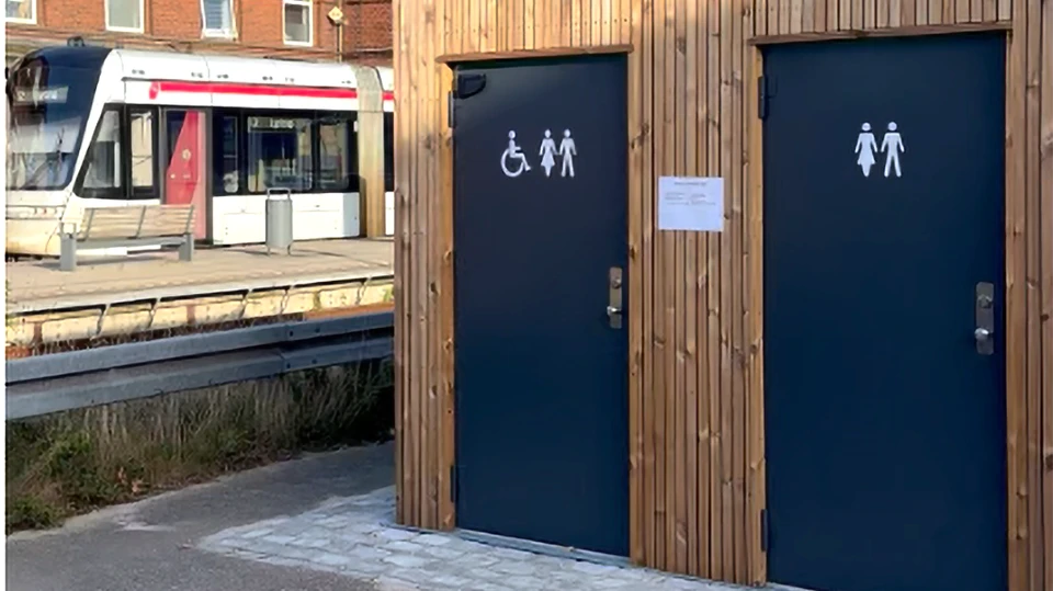 To nye toiletter ved banegården i Odder