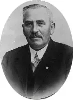 Det første forstanderpar 1906-37 var Magnus og Kristine Grønne